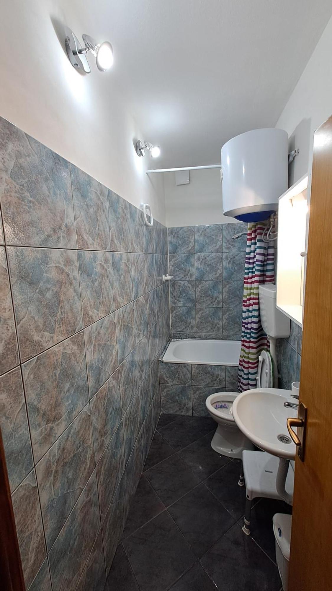 Red Gold Apartment بولا المظهر الخارجي الصورة
